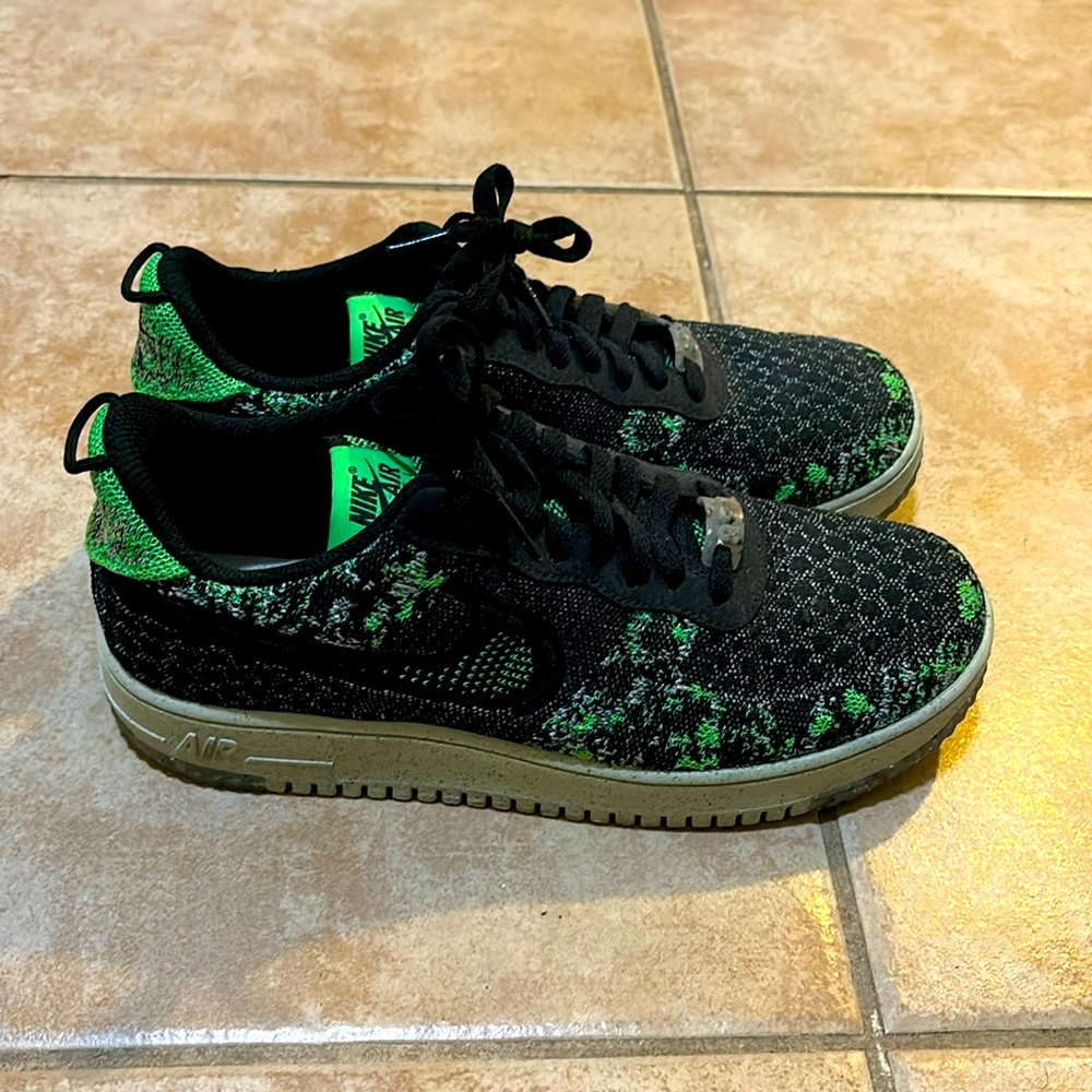 Nike Air Force 1 lows size 10.5